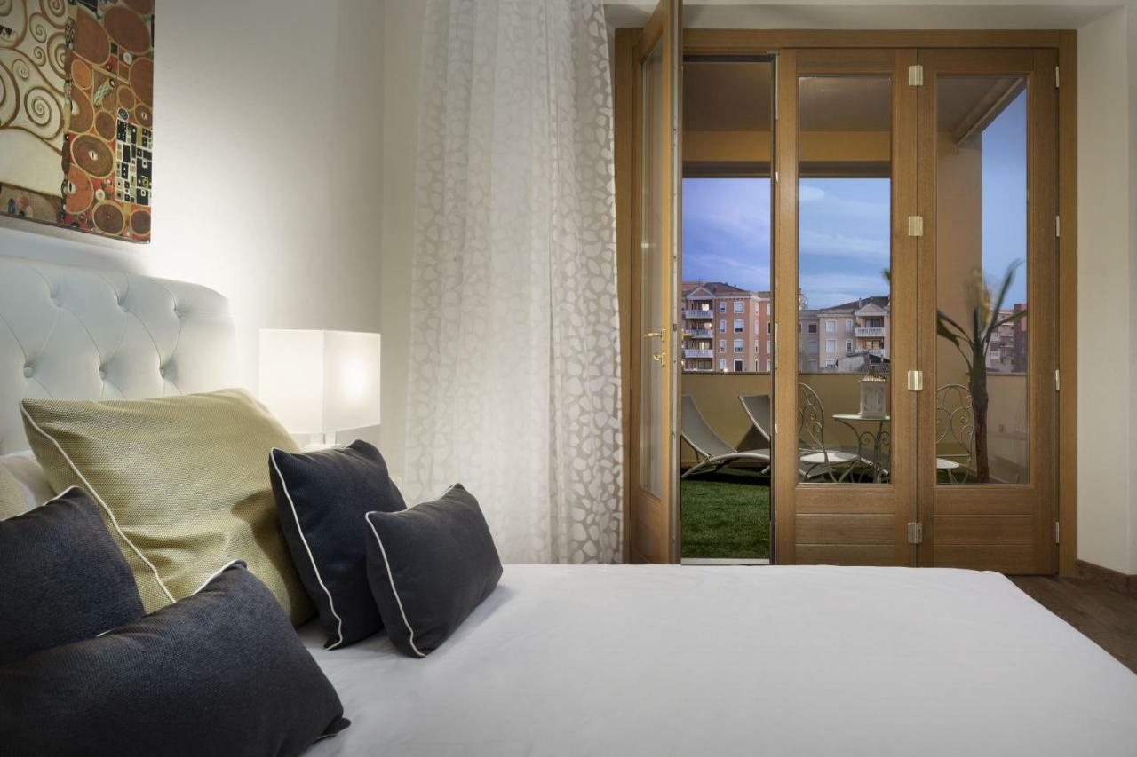 Luxury Rooms & Suites Olbia Bagian luar foto
